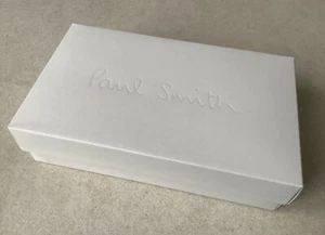 PAUL SMITH white gift box with embossed signature logo - Picture 1 of 8