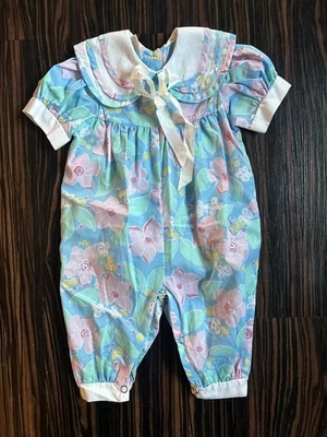 Винтажный весенний детский комбинезон 80-х/90-х с цветочным узором для 9 месяцев - Изображение 1 из 4