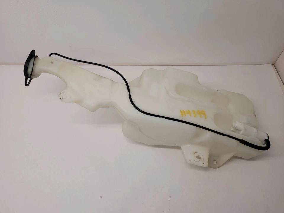 Chevrolet Avalanche 1500 2007-2013 depósito de lavado  Foto 1 de 4