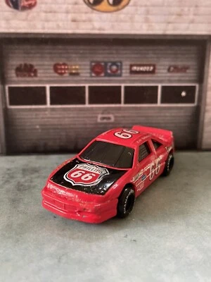 1991.  Phillips 66 Cale Yarborough. Pontiac Grand Prix. 1:64. Suelto. Usado.  C167 Foto 1 de 4