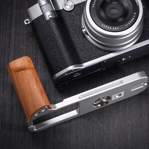 Wooden Hand Grip for Fujifilm GFX100RF Premium Craftsmanship Meets Modern - Picture 1 of 34