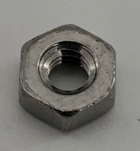 Tuerca hexagonal de acero inoxidable 18-8 M2,5 x 0,45 mm rosca (lote de 100) - Imagen 1 de 5