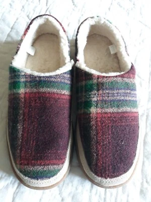 Zapatillas Qlty Sanuk Talla 5 Cuadros Verde Tostado Gamuza Borde Suela Gruesa Forro de Piel Sintética  Foto 1 de 4