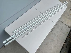 1963 CHEVY IMPALA STANDARD 2 DOOR BODY SIDE MOLDING COMPLETE SET [NEW] - Bild 1 von 8