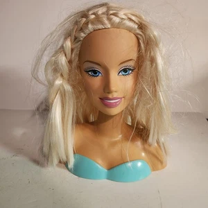 Cabezal de estilo Barbie Hair Style Me Pretty 2003 Mattel usado  - Imagen 1 de 4
