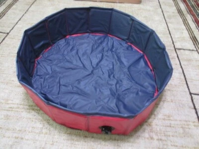 Foldable Small Breed Dog Summer Pool or Pond by Nacoco, NEW with Storage Case! - Image 1 of 4