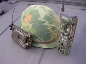 Super Rare Vietnam War US Army Radio XE-9 ( PRR-9 ) / PRT-4A Military Emissions - Picture 1 of 2