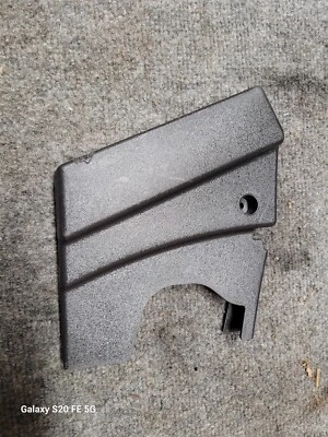 Cubierta de perno de ajuste de asiento trasero derecho del lado del pasajero Lincoln MKX 2011-2015 negra OEM Foto 1 de 3