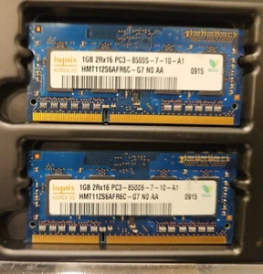 Hynix 2x 1 GB DIMM SDRAM Memory HMT112S6AFR6C-G7 2 Pk - Bild 1 von 4