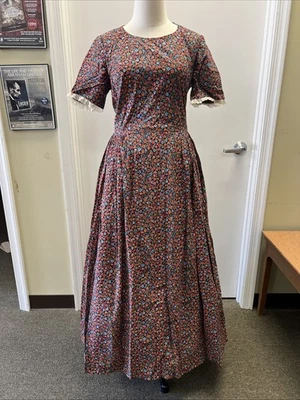 1-Pc 19th century era Woman's Multi Colored Floral Pattern Day Dress - SZ S - Image 1 of 4