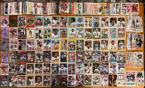 ENORME lotto (325+) diverse carte FB Cleveland Browns 1971 - 2024 Watson Kosar - Foto 1 di 24