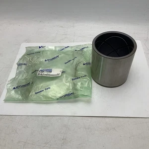 NEW HYUNDAI 61EN-13390 BUSHING  - Foto 1 di 3