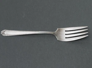 "National Silver Co ~ Tenedor para servir - Patrón Shirley, EPNS, 8 1/4" - Imagen 1 de 7