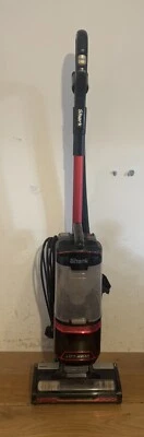 Shark Corded Upright Vacuum Lift-Away Pet NV602UKT Bagless Plus Accessories - Image 1 of 4
