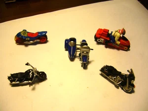 Micro Machine Motorcycle with Sidecar + 4 odd bikes - Picture 1 of 1