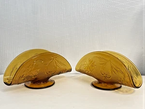 2 Vintage Tiara Indiana Glass Amber Sandwich Napkin Holder - Picture 1 of 7