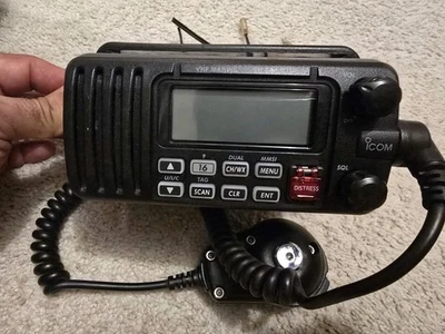 Radio Marina ICOM IC-M412 VHF con Microfono HM-162 • Testata • Funzionante • Set Completo - Immagine 1 di 4