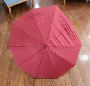 Umbrella Parasol Mid Century Maroon w/Gilt Metal & Ebony Wood Handle 1960s u-5A - Picture 1 of 4