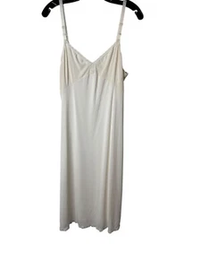 Vintage 1980's Shadowline Women's Off White Full Slip Size 40MS - Picture 1 of 5
