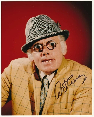Art Carney- Signed Photograph Cover