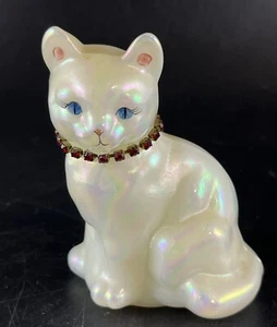 Vintage FENTON Iridescent Art Glass CAT-Red Collar, Signed. - Picture 1 of 7