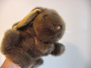 Vintage Dakin HAND PUPPET Bunny Rabbit 12" 1985 Plush Brown Lifelike Eyes EUC 