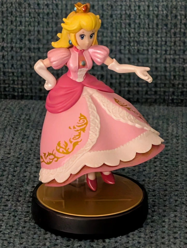 Nintendo Princess Peach Super Smash Bros amiibo Figure — 第 1/1 张图片