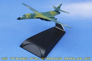 Dragon Models 1:400 B-1B Lancer USAF 28th BW, 34th BS Thunderbirds Pride of - Picture 1 of 8