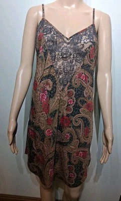 Camisón Victoria Secret Etiqueta Dorada Multicolor Sin Mangas Detalle Encaje Talla L De Colección Foto 1 de 4