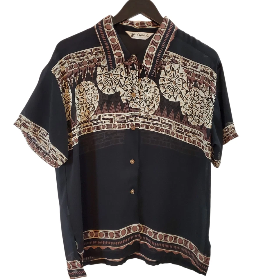 Camisa Hawaiana Aloha Mujer L Manga Corta Abotonada Negra Floral Blusa  Foto 1 de 4