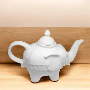 Elephant Teapot - Picture 1 of 4