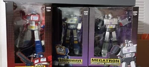 PCS The Transformers Megatron, Optimus prime & Soundwave Action Figure Sealed - Picture 1 of 17