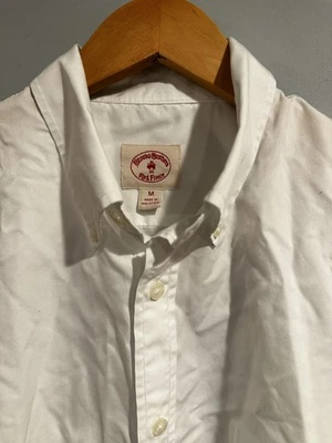 Camisa Brooks Brothers roja polar blanca mediana tela Oxford abotonada Foto 1 de 4