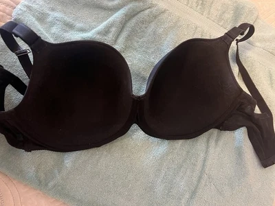Sujetador Fruit Of The Loom cobertura completa ligeramente forrado para mujer talla 40DDD negro Foto 1 de 4