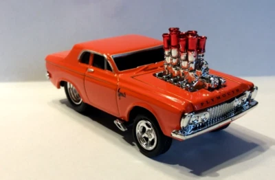 MUSCLE MACHINES 1963 PLYMOUTH SAVOY GASSER 1:64 DIECAST 63 SAVOY - ORANGE - - Image 1 of 3