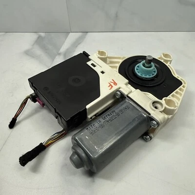 2013 - 2017 Volkswagen CC Front Right Passenger Door Power Window Motor OEM - Image 1 of 4