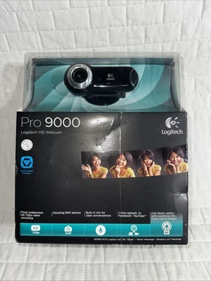 Logitech QuickCam Pro 9000 Web Cam Carl Zeiss Optics With Autofocus - Image 1 of 4