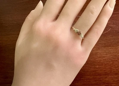 Designer RL 10k 12k Tritone Yellow Rose Green Gold Rose Leaf Ring Sz 7.75 - Image 1 of 4