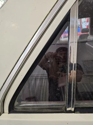 Passenger Right Rear Door Vent Glass Sedan Fits 76-80 ASPEN 598955 Foto 1 de 4