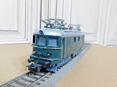 Marklin HO  427 SBB CFF  AE 4/4 RET 800  Used but Runs Needs Work READ - Image 1 of 4