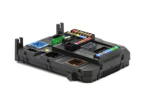 ⭐Peugeot/Citroen Fuse Box 9804067480 9804067480-02 BSIN0500 BSI N05 00⭐ - Picture 1 of 5