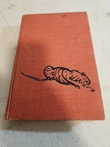 Man-Eaters of Kumaon (1946) ~ Jim Corbett ~ First American Edition ~ Hardcover - Picture 1 of 9