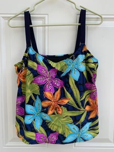 Delta Burke Swimwear Plus Size 16W Tankini Top Lightly Padded Bra No U-Wire - Picture 1 of 13