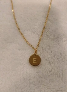 Letter "E" Charm Pendant Necklace with Thin Gold-Colored Chain - Picture 1 of 2