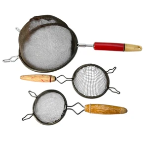 Vintage Kitchen Colanders Set of 3 - Imagen 1 de 3