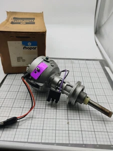 Chrysler Dodge Plymouth 400 1977 Mopar 4091018 Distributor NOS Made in USA - Picture 1 of 10