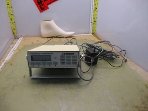 Omega DP5830A Thermistor Thermometer [5*N-3] - Picture 1 of 11