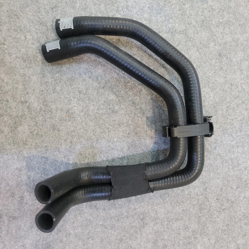 Coolant Hose for Audi Q7 3.0T 2010-2015 — 第 1/1 张图片