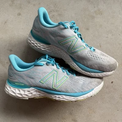New Balance Women's Running Shoes Size 9.5 D Gray Blue Fresh Foam W880S11 - Image 1 of 4