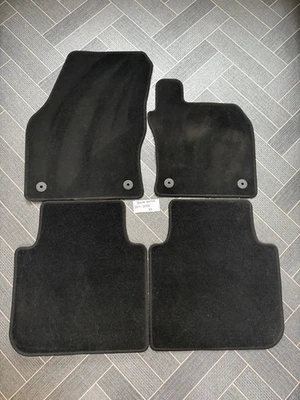 Alfombrillas originales Skoda Kodiaq 2017-2023 #33 Foto 1 de 4